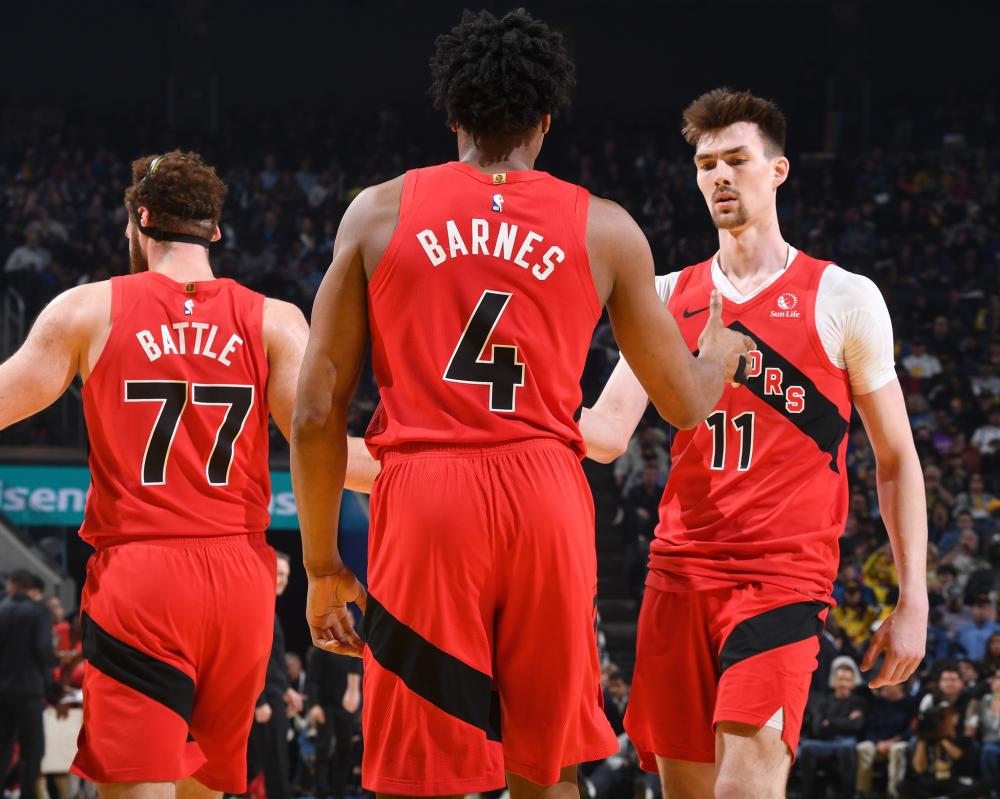 出色表现闯 出色表现闯