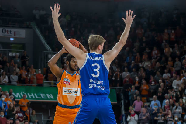 洲转会市场 洲转会市场