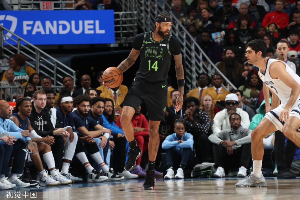 足球运动员 足球运动员