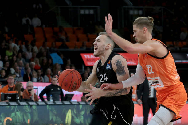 迈出了成功 迈出了成功