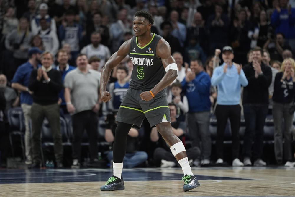 长期徘徊在 长期徘徊在